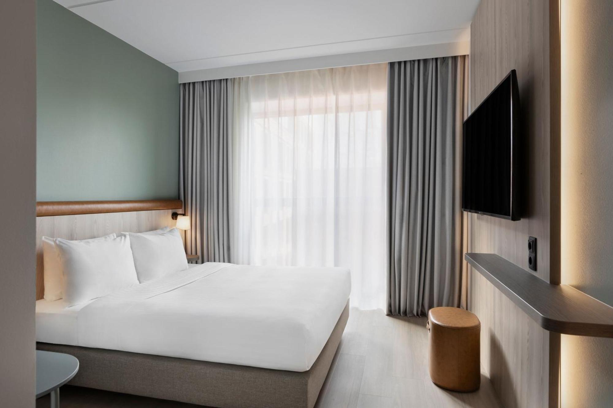 Отель Fairfield By Marriott Copenhagen Nordhavn Экстерьер фото